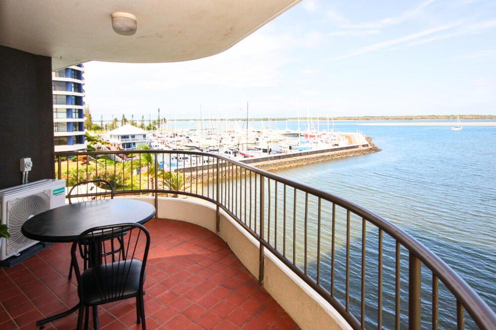 Broadwater Shores Waterfront Apartments Gold Coast Buitenkant foto
