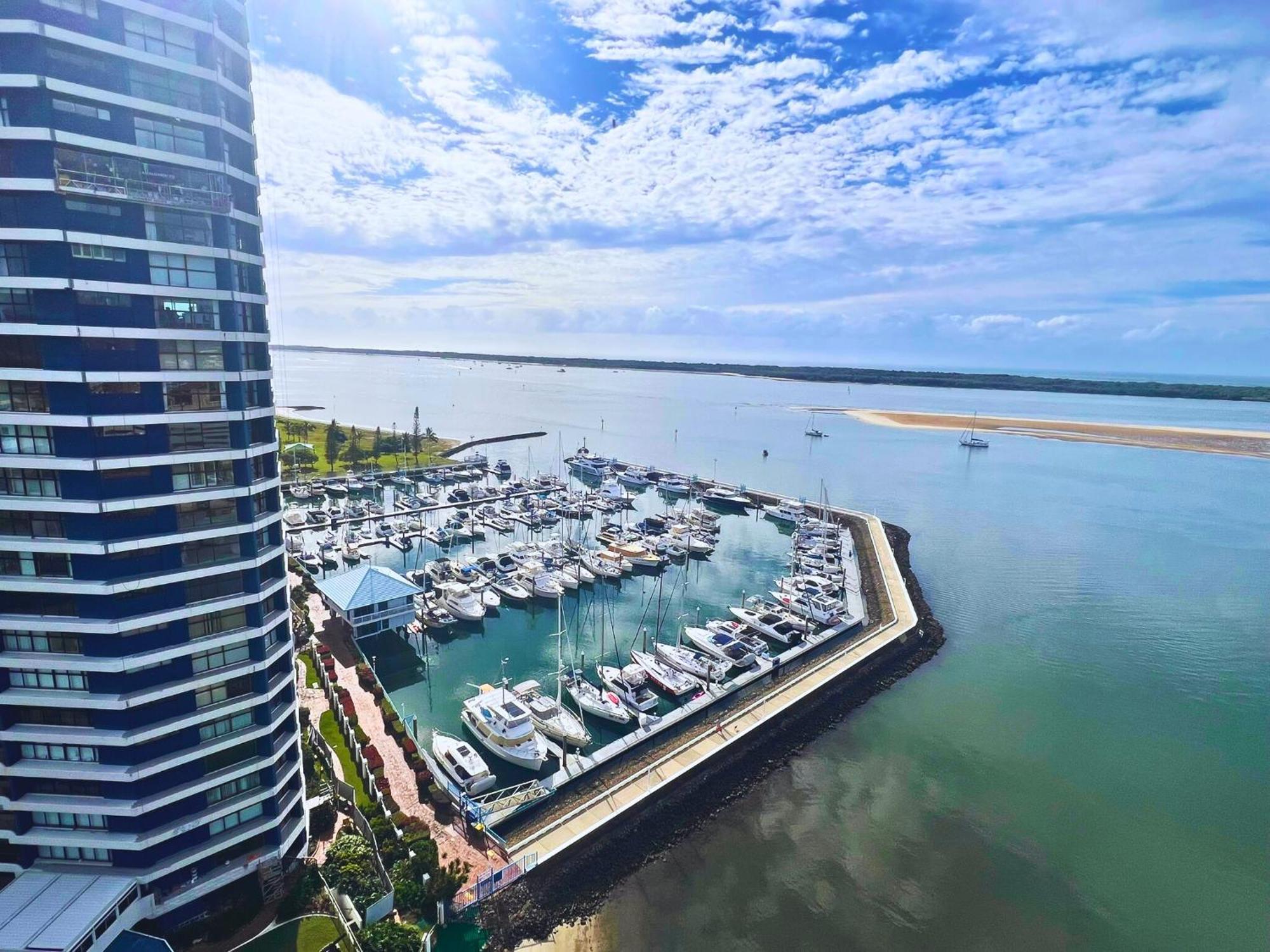 Broadwater Shores Waterfront Apartments Gold Coast Buitenkant foto