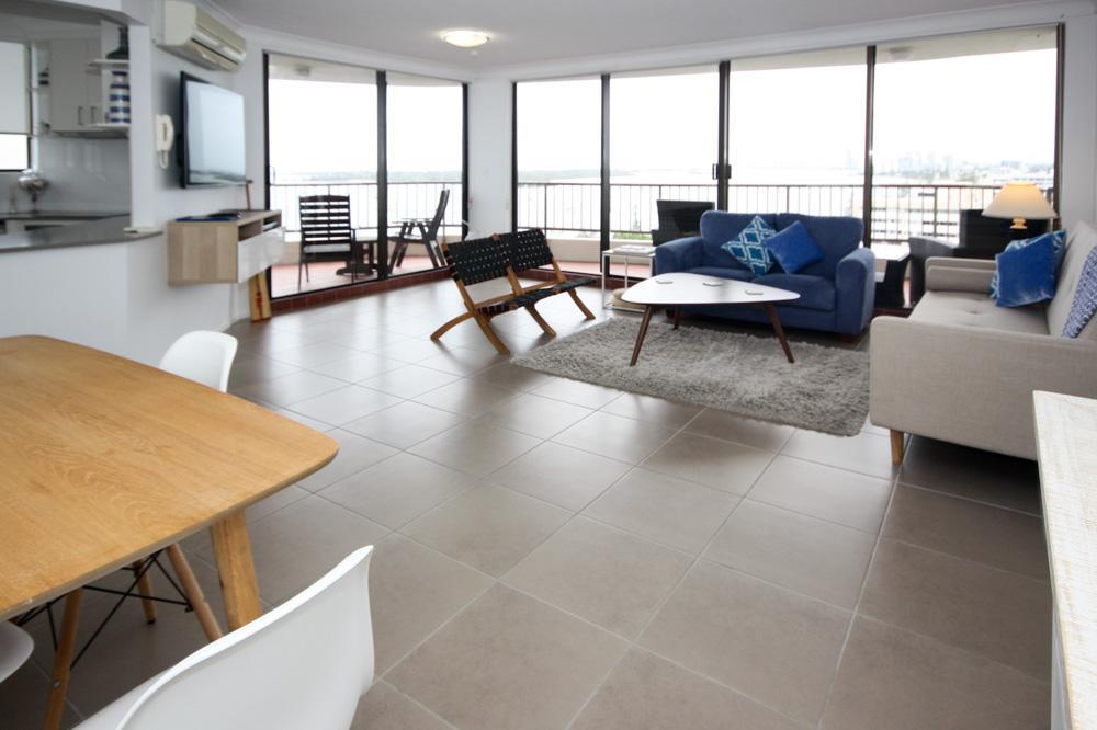 Broadwater Shores Waterfront Apartments Gold Coast Buitenkant foto