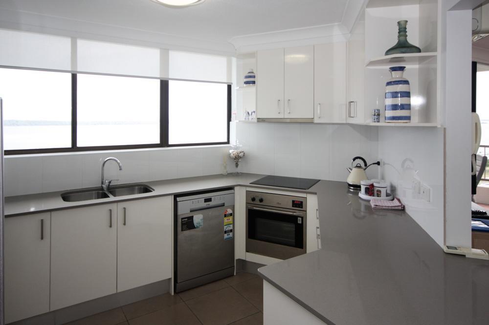 Broadwater Shores Waterfront Apartments Gold Coast Buitenkant foto